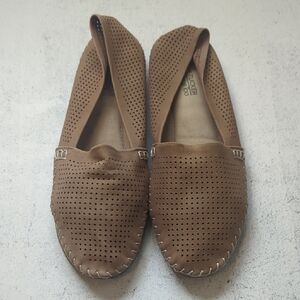 Adam Tucker Me Too Perforated Flats